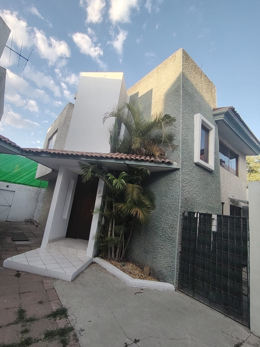 Casa en venta en Ciudad Deportiva, Irapuato — foto 1 de 20