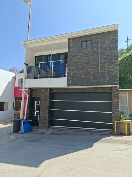 Casa en venta en Camino Verde (Cañada Verde), Tijuana — foto 2 de 10