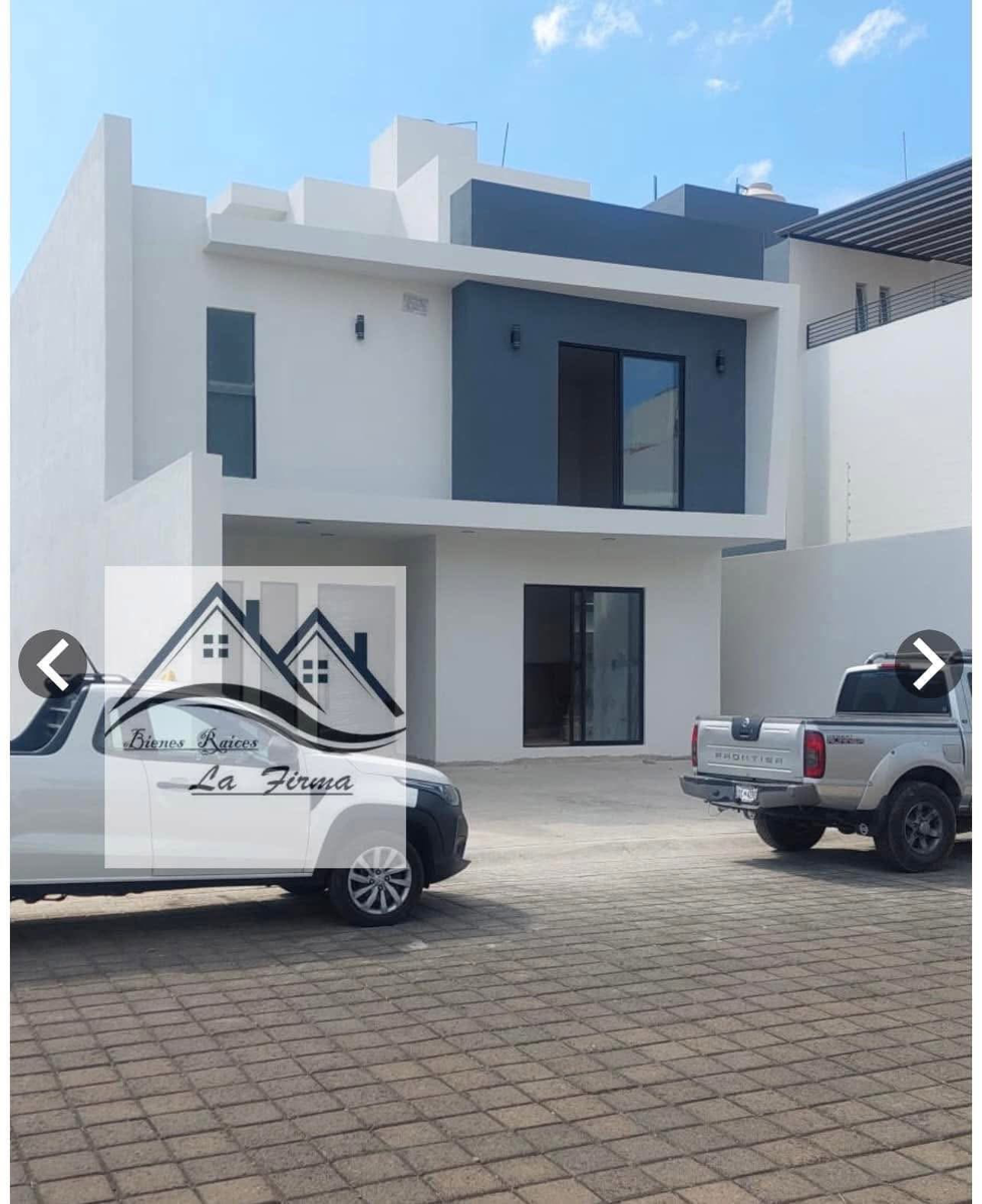 Casa en venta en Campestre Zumpimito II, Uruapan — foto 1 de 27