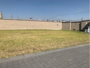 Terreno en venta en Metepec Centro, Metepec — foto 2 de 14