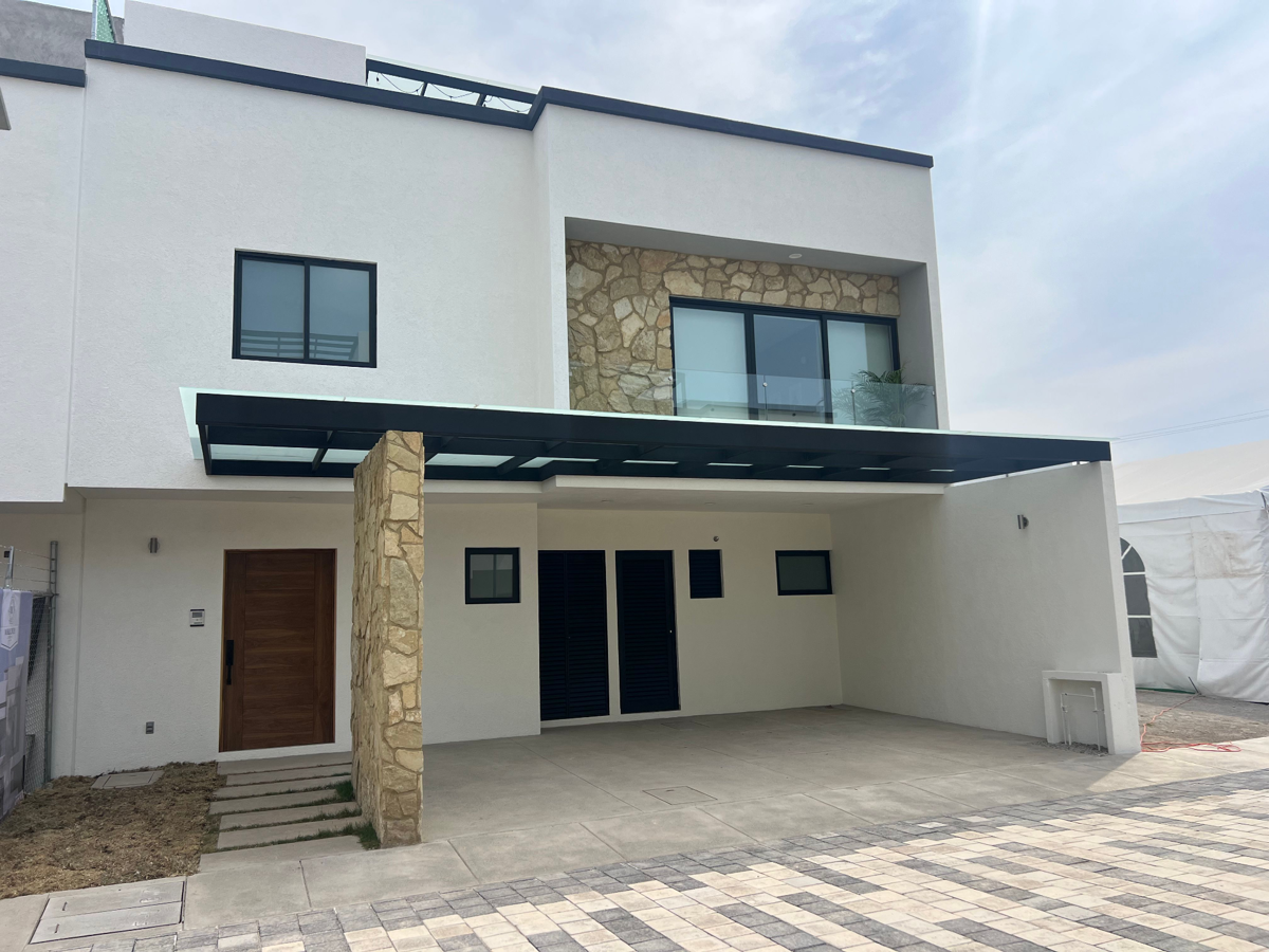 Casa en venta en Bellavista, Metepec — foto 1 de 21