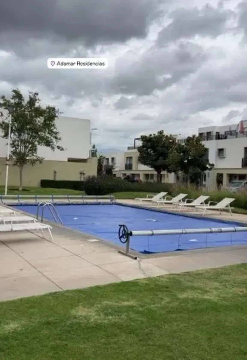 Casa en venta en Adamar, Tlajomulco de Zúñiga — foto 1 de 6