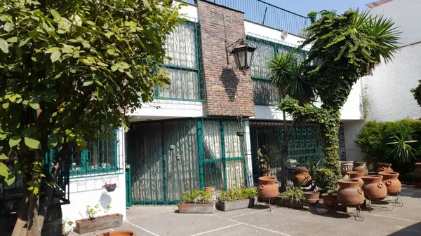 Residencia  en La Colonia Florida/ Axotla.
 Espacios Majestuosos, Seguridad y Privacidad Total