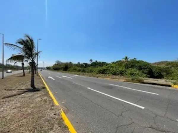 Terreno en venta en Residencial Playa Dorada, Alvarado — foto 2 de 10