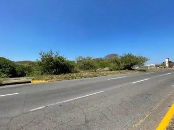 Terreno en venta en Residencial Playa Dorada, Alvarado — foto 3 de 10