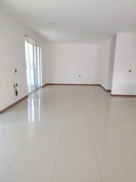 Casa en venta en Montaña Monarca I, Morelia — foto 3 de 14