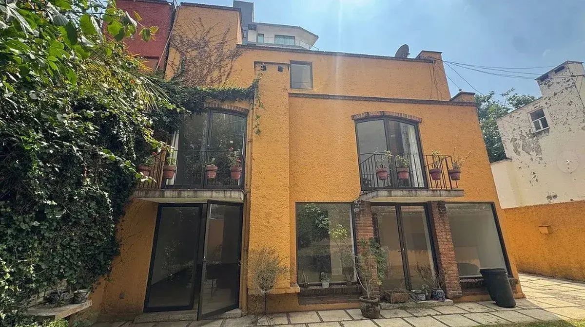 Casa en venta en San Jeronimo Lidice, La Magdalena Contreras — foto 1 de 19