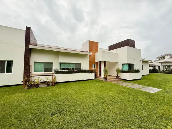 CASA EN VENTA EN TEQUISQUIAPAN- QRO