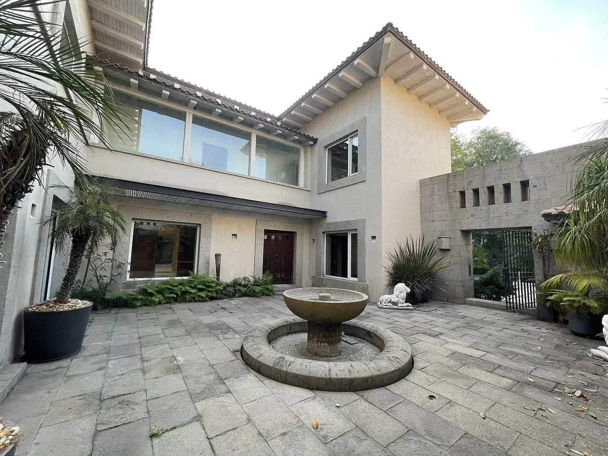 Casa en venta en Jardines del Pedregal, Álvaro Obregón — foto 1 de 31