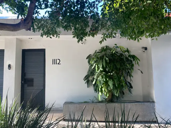CASA EN RENTA EN JARDINES DEL MORAL
