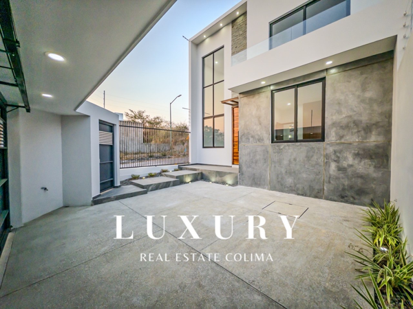 Casa en venta en San Ángel Residencial, Colima — foto 2 de 29