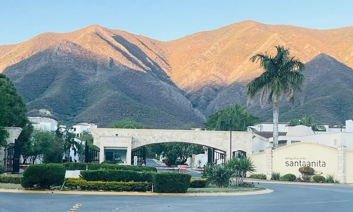 Terreno en venta en Antigua Hacienda Santa Anita, Monterrey — foto 1 de 10