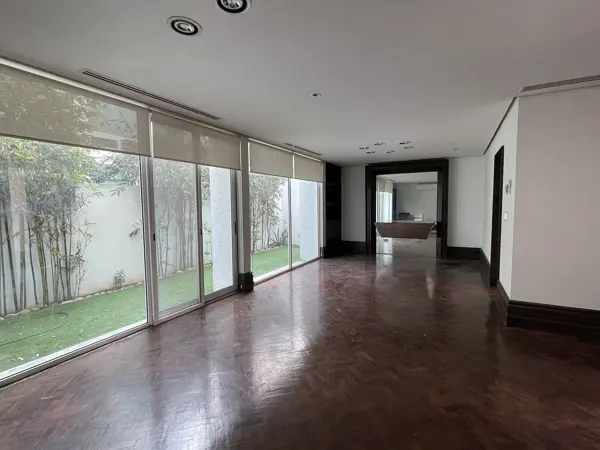 Casa en renta en Zona Valle Poniente, San Pedro Garza García — foto 2 de 9