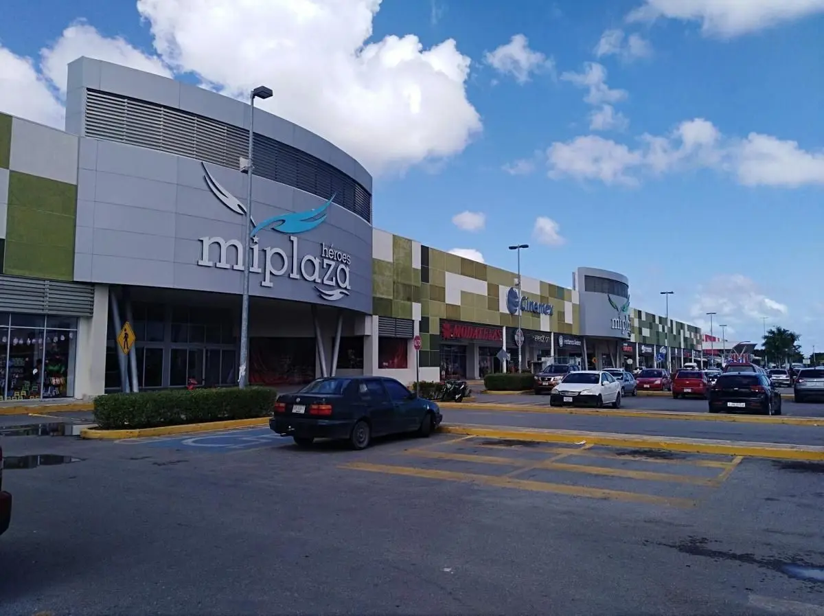 Local en renta en Cancún Centro, Benito Juárez — foto 1 de 3
