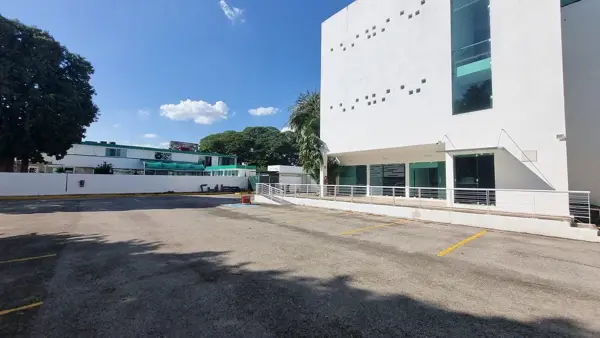 Edificio en renta en Circuito Colonias, Mérida — foto 3 de 11