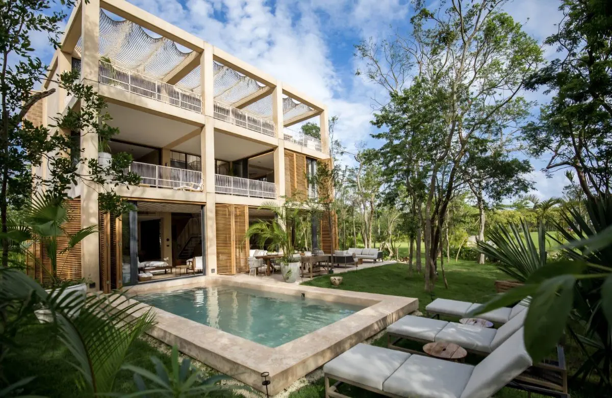 Quinta en venta en Playa del Carmen, Playa del Carmen — foto 1 de 3