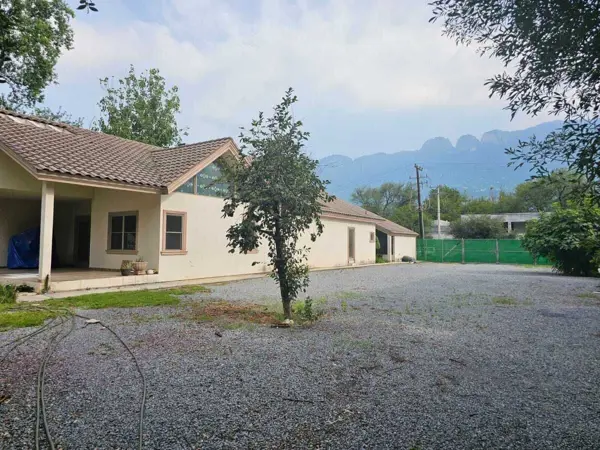 Terreno en venta en Del Valle, San Pedro Garza García — foto 3 de 6