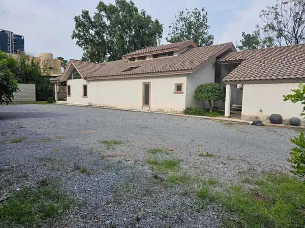 Terreno en venta en Del Valle, San Pedro Garza García — foto 2 de 6