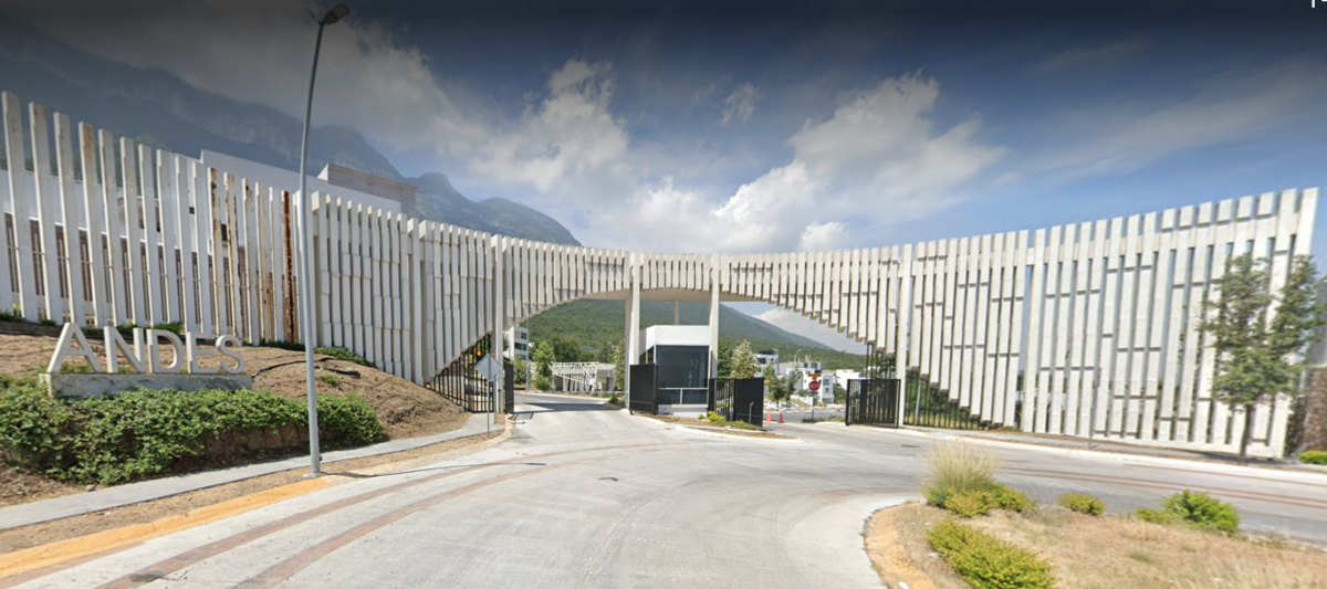 Casa en venta en Cumbres Elite, Monterrey — foto 1 de 4