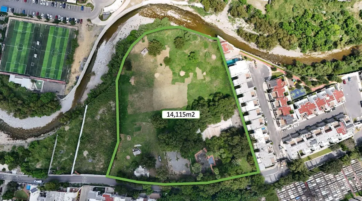 Terreno en venta en Villas la Rioja, Monterrey — foto 1 de 7
