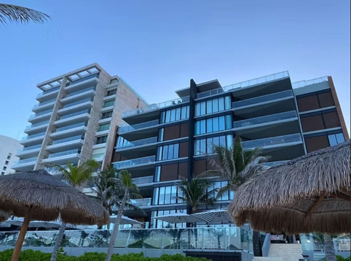 Departamento en venta en Zona Hotelera, Benito Juárez — foto 1 de 7