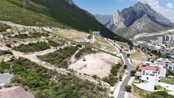Terreno en venta en Zona Valle Poniente, San Pedro Garza García — foto 2 de 6