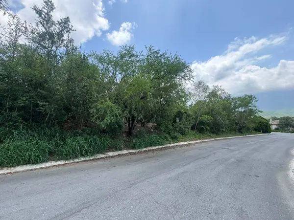Terreno en venta en Fraccionamiento Las Misiones, Santiago — foto 3 de 6