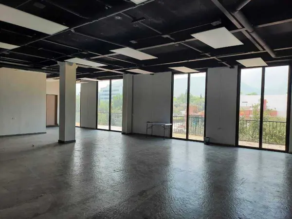 Oficina en venta en Cortijo del Valle, San Pedro Garza García — foto 2 de 9
