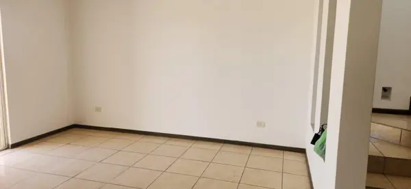 Casa en venta en Villas de Aranjuez, Saltillo — foto 3 de 10
