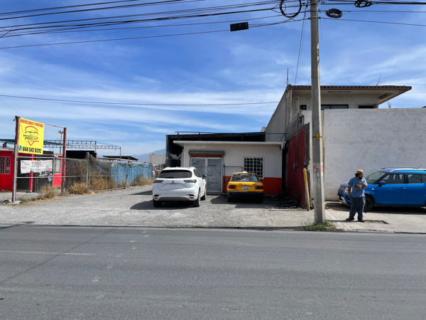 Terreno en venta en La Salle, Saltillo — foto 3 de 5