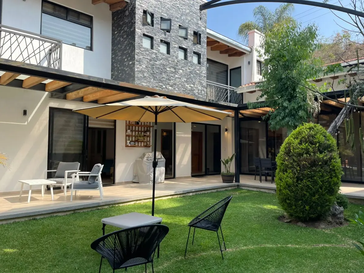 Casa en venta en Rancho San Diego, Ixtapan de la Sal — foto 1 de 19