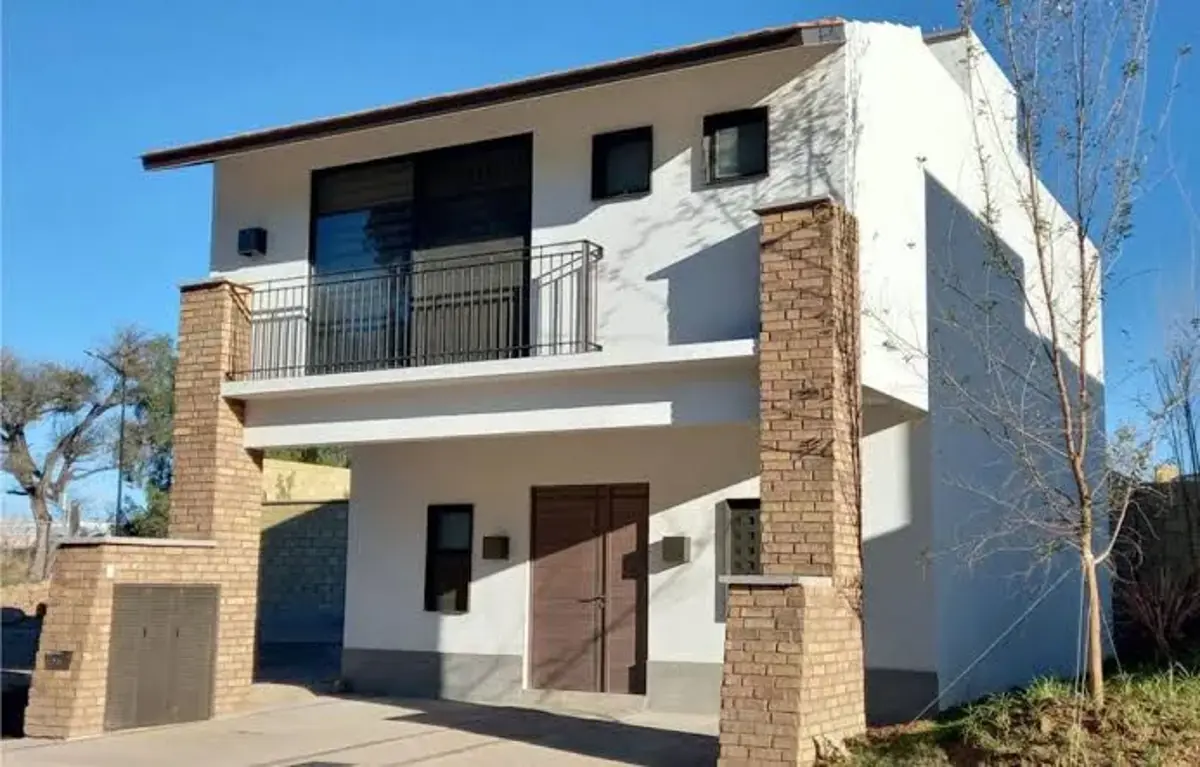 Casa en renta en Valle de Leon, León — foto 1 de 14