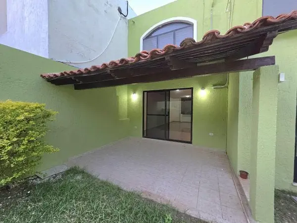 Casa en renta en Emiliano Zapata Nte, Mérida — foto 2 de 18