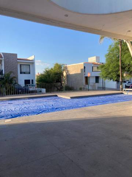 Casa en venta en Pedregal de Schoenstatt, Corregidora — foto 2 de 13