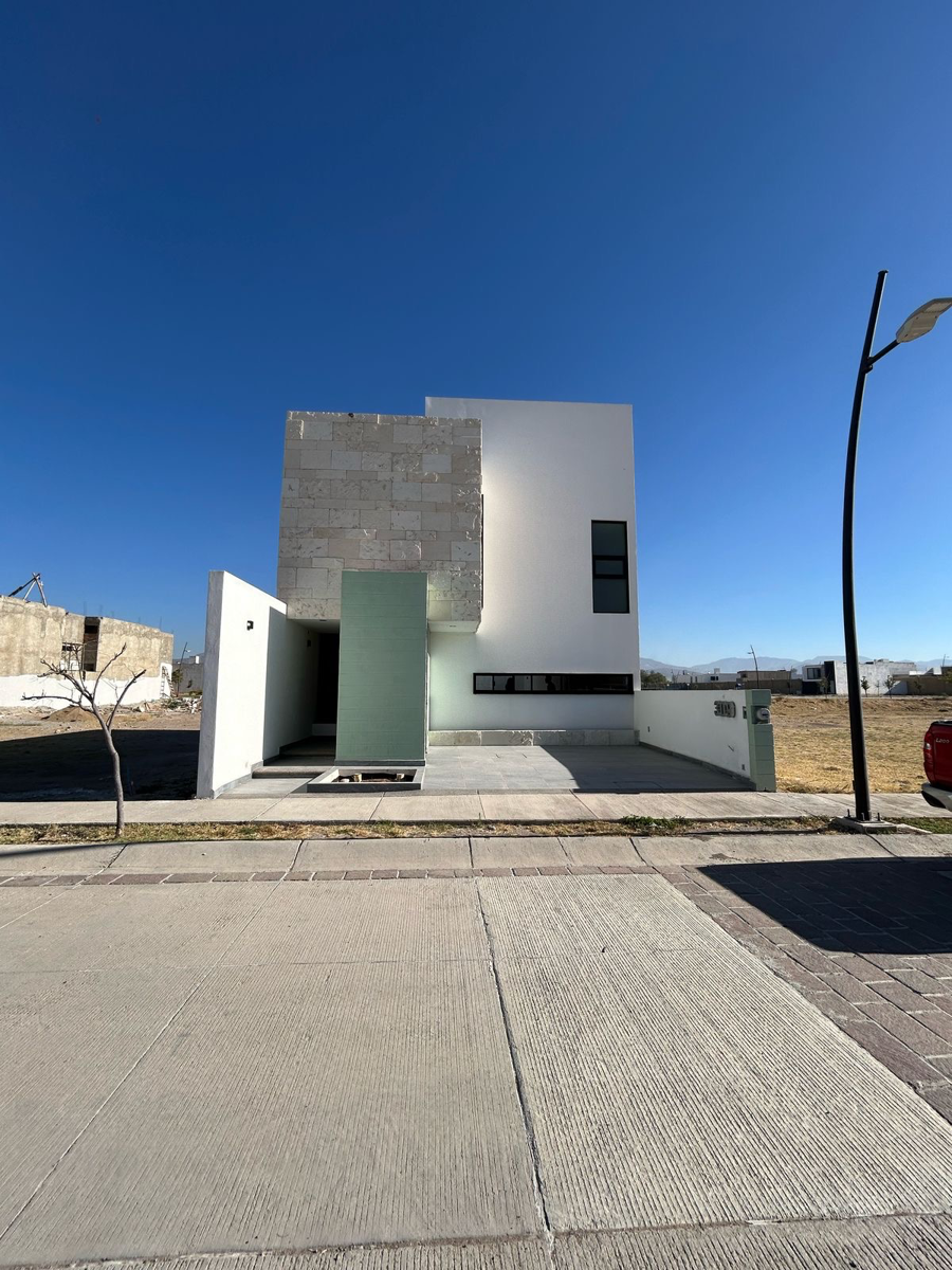 Casa en venta en Mayorca Residencial, León — foto 1 de 11