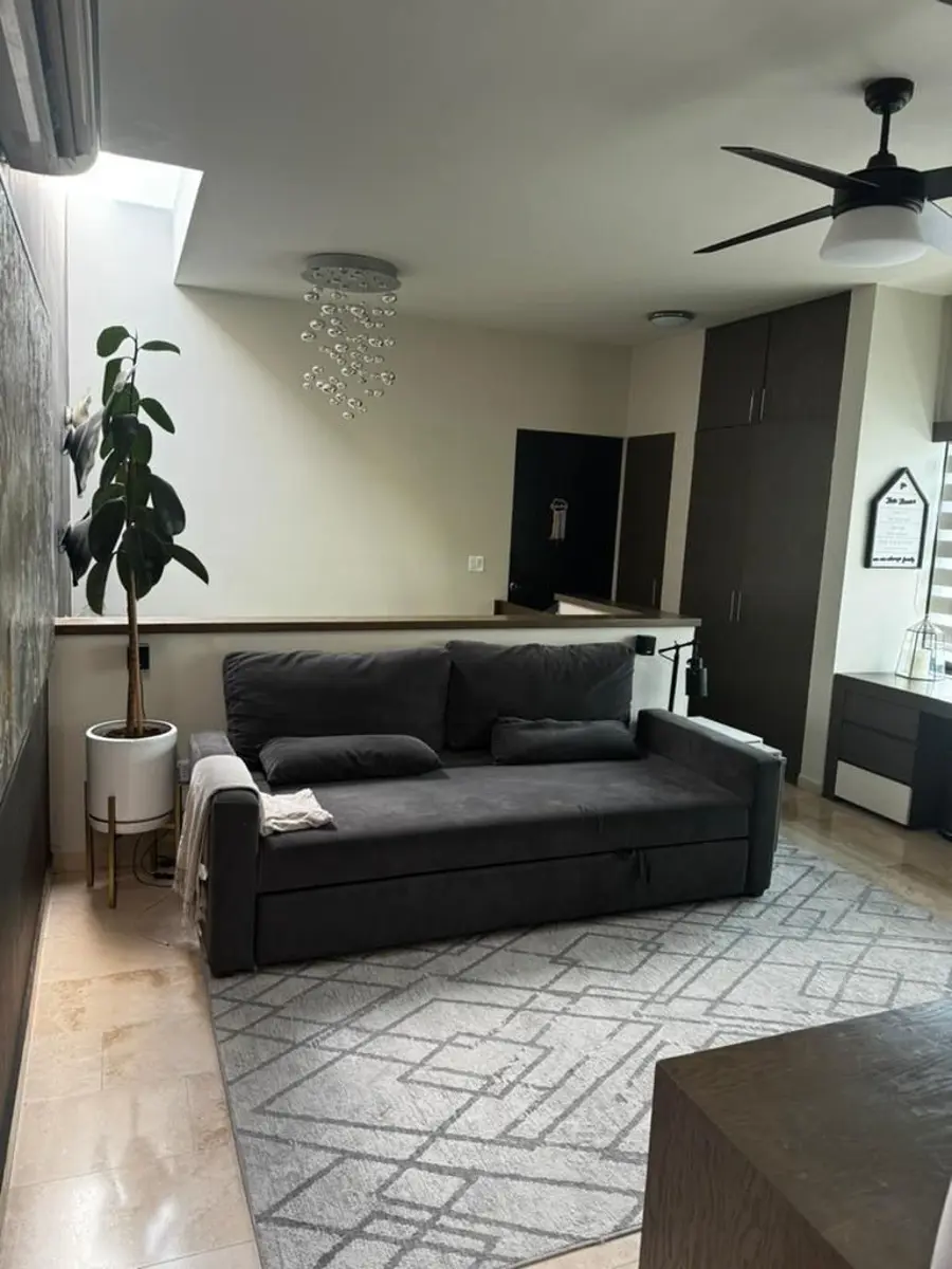 Casa en venta en Encinos del Vergel, Monterrey — foto 1 de 32