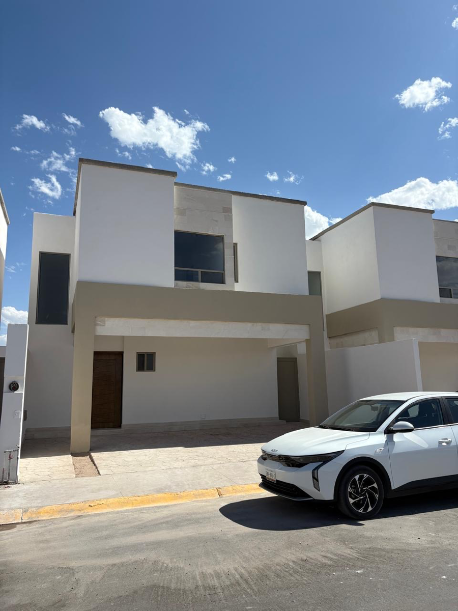 Casa nueva en renta en Zona Viñedos Casa nueva en renta en Zona Viñedos