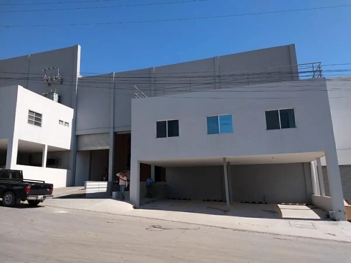 Bodega en renta en Rincon del Poniente, Santa Catarina — foto 1 de 15