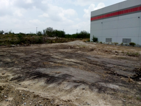 Terreno comercial en renta en carretera Laredo en Ciénega de Flores