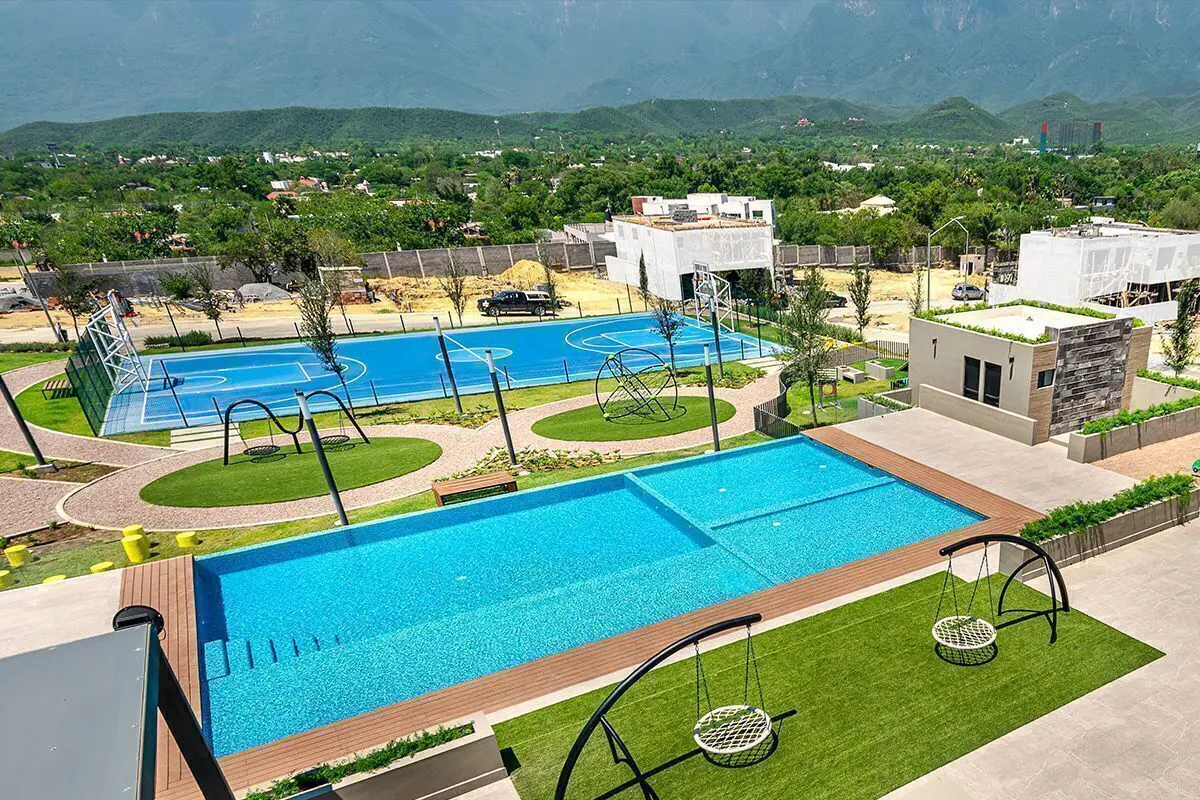 Terreno en venta en El Yerbaniz, Santiago — foto 1 de 15