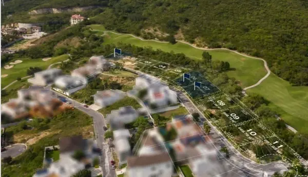 Terreno en venta en La Herradura en Monterrey