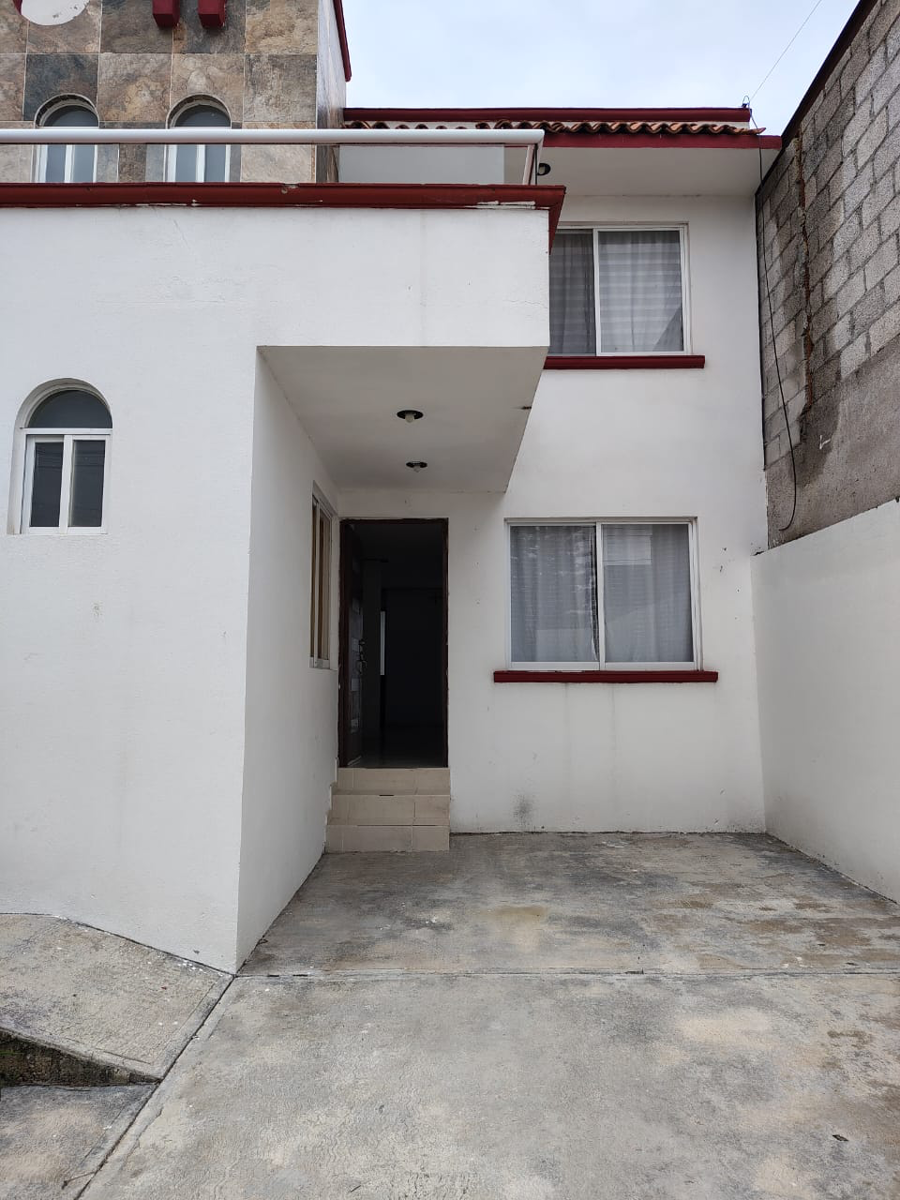 Casa en venta en Granjas Banthi, San Juan del Río — foto 1 de 11
