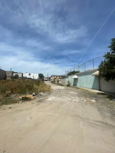 Terreno en venta en Jardines de la Mesa, Tijuana — foto 2 de 5