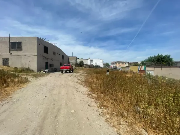 Terreno en venta en Jardines de la Mesa, Tijuana — foto 3 de 5