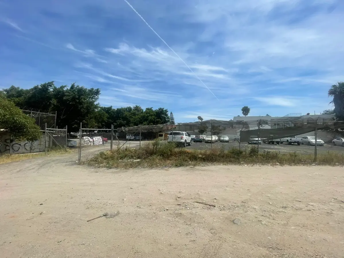 Terreno en venta en Jardines de la Mesa, Tijuana — foto 1 de 5
