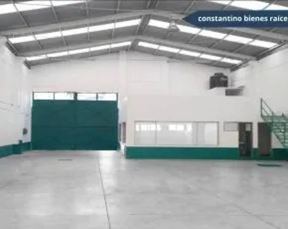 Bodega en renta en Santa Maria Aztahuacan, Iztapalapa — foto 1 de 6