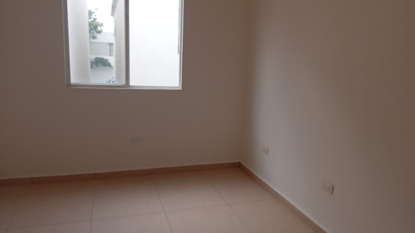 Casa en venta en Bosque Real, Apodaca — foto 3 de 18