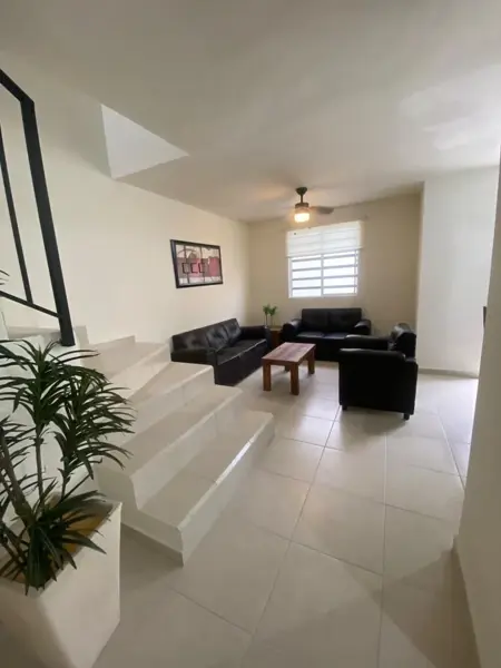 Casa en renta en La Palmilla, Saltillo — foto 2 de 10