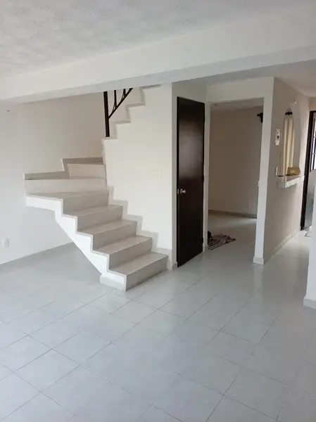 Casa en venta en Hacienda del Valle II, Toluca — foto 2 de 13