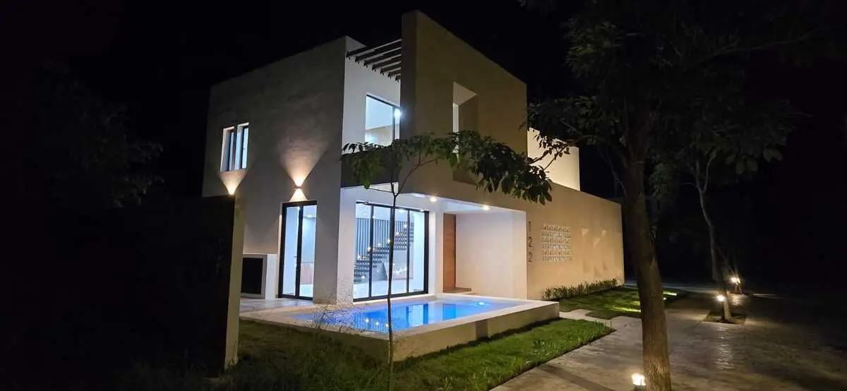 Casa en venta en Yucatán Country Club, Mérida — foto 1 de 30